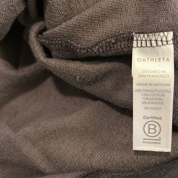 Athleta Studio to Street Printed Sweatshirt Camo - Picture 5 of 10